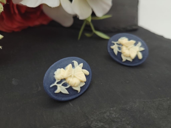 Blumen ovale Ohrstecker flower